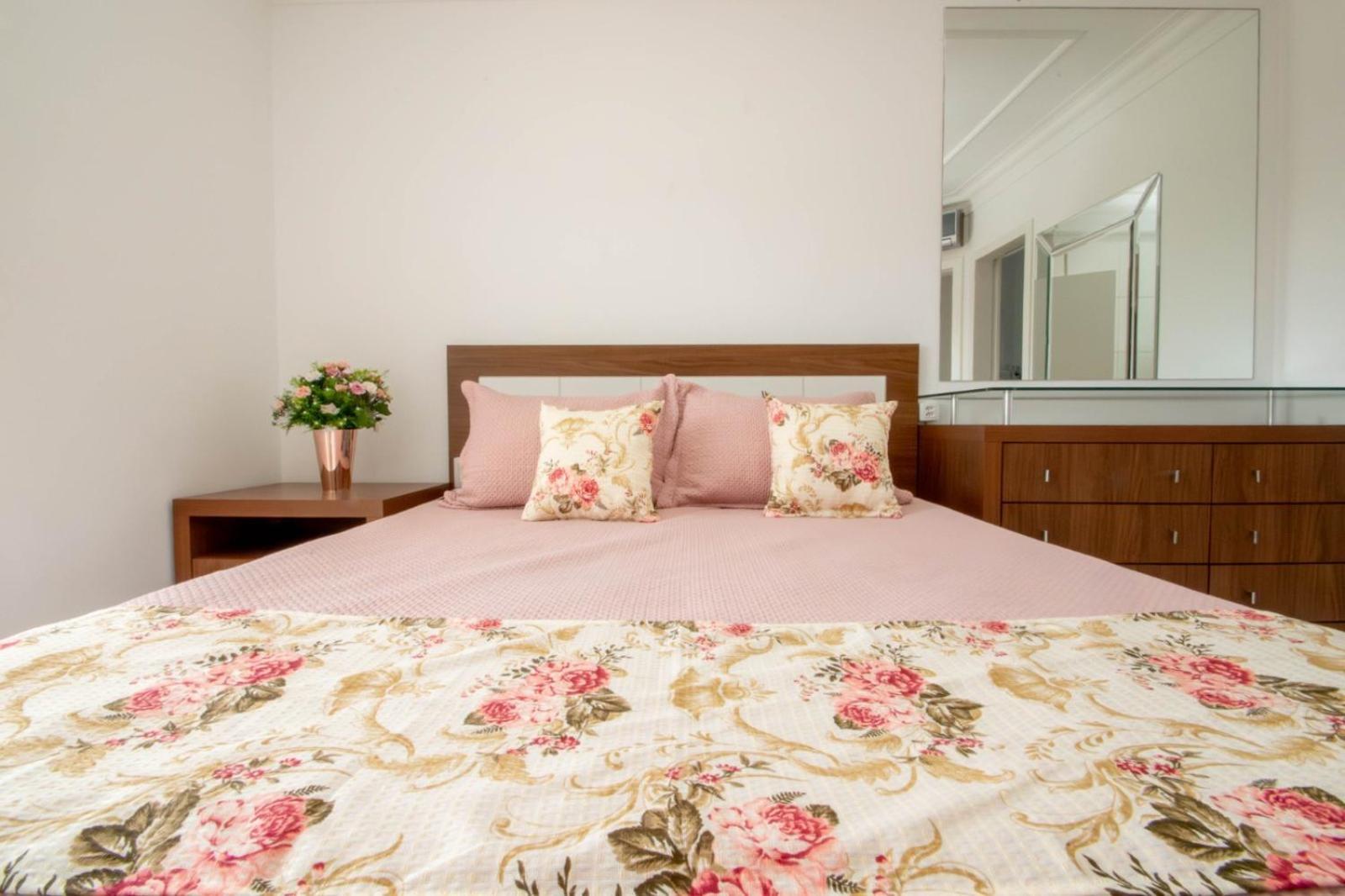 Apto De 4 Em Jurere Internacional Apartment *