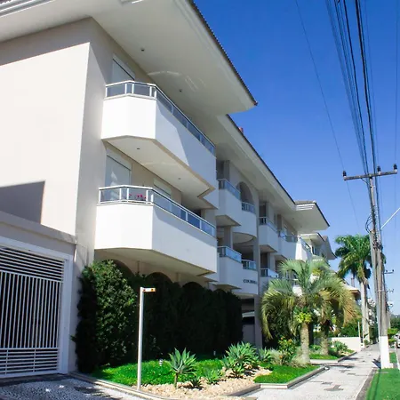 Apto De 4 Dormitorios Em Jurere Internacional Florianopolis Exterior photo